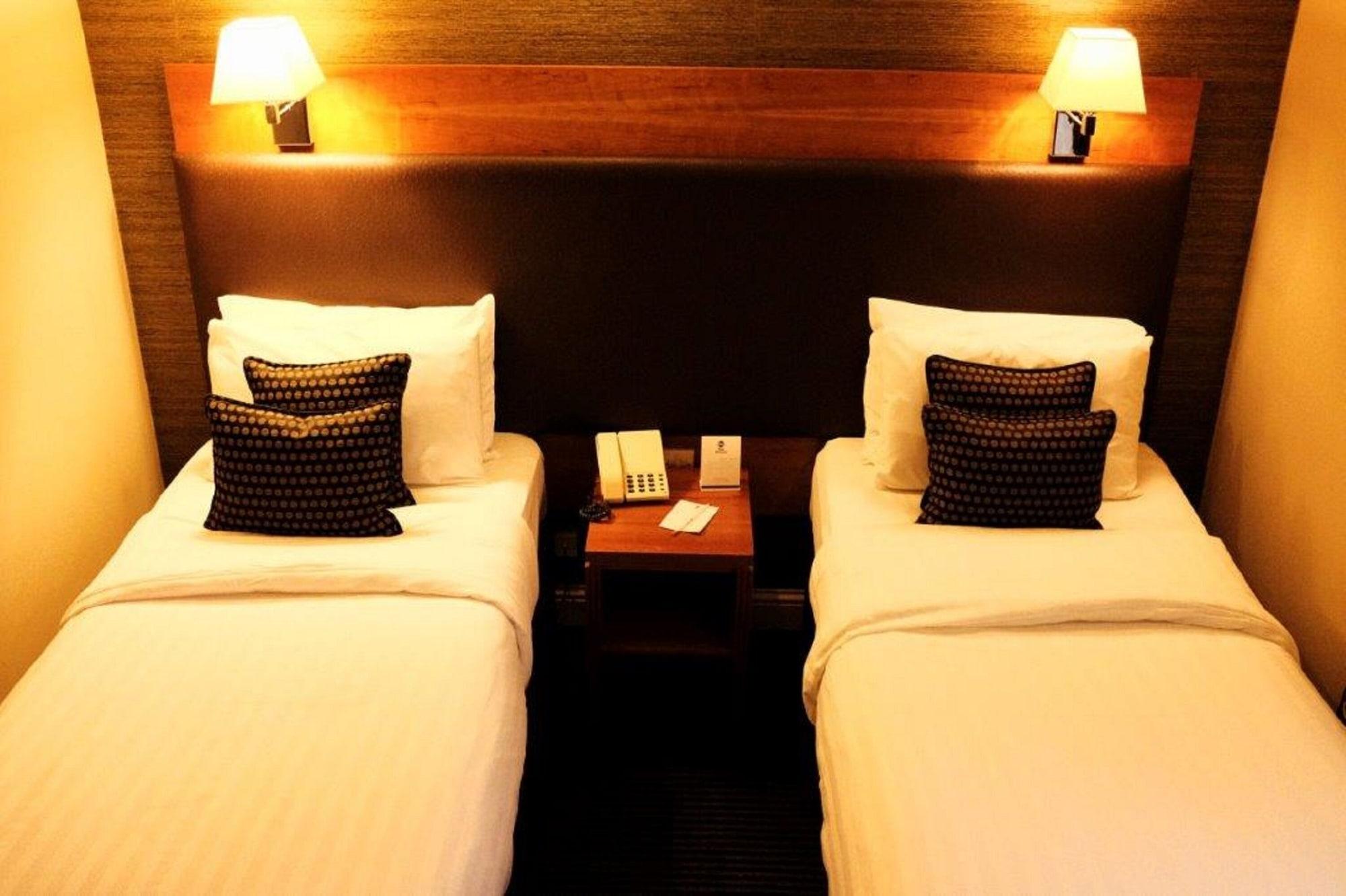 Best Western Garfield House Hotel Chryston Екстериор снимка