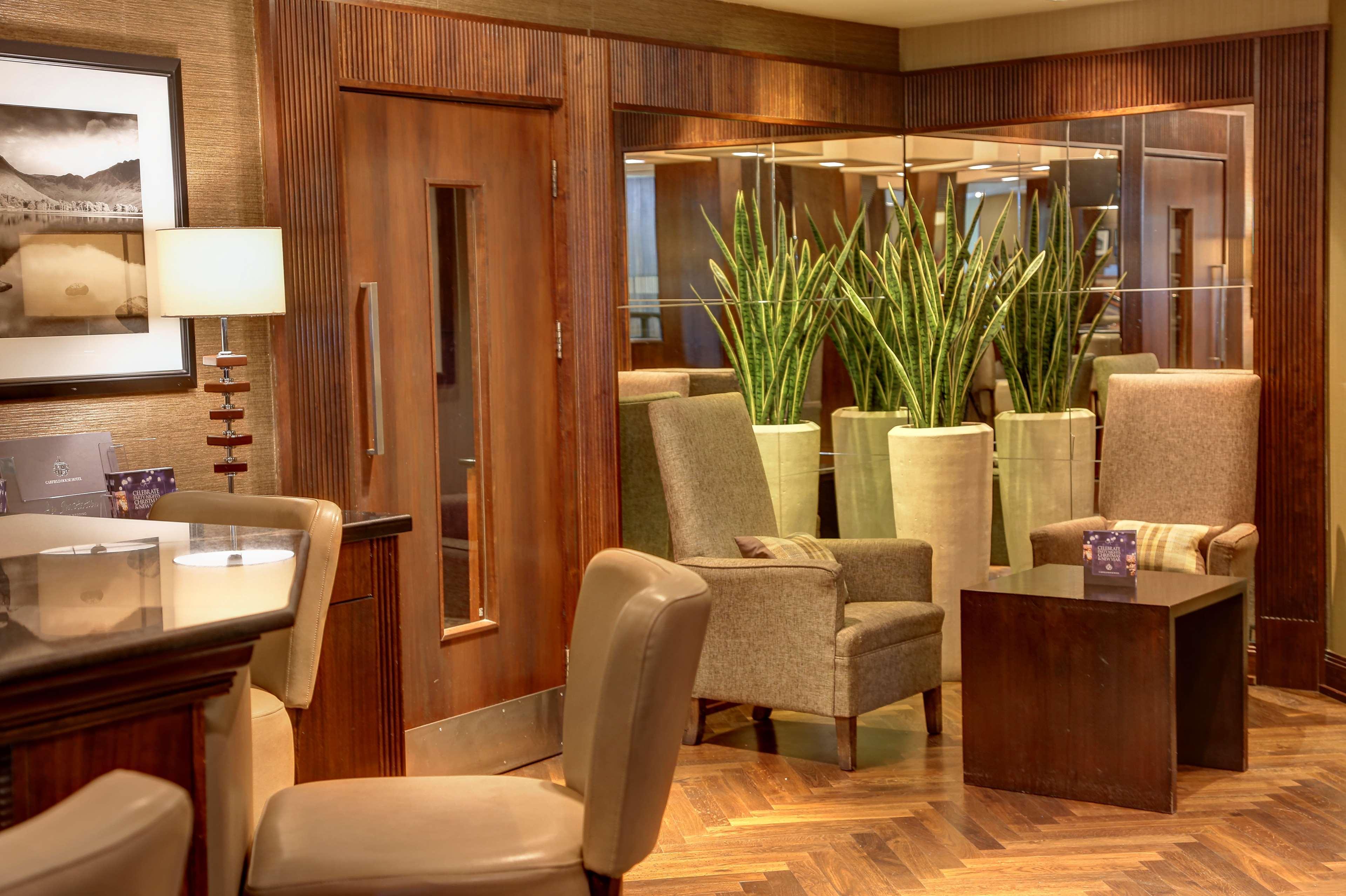 Best Western Garfield House Hotel Chryston Екстериор снимка