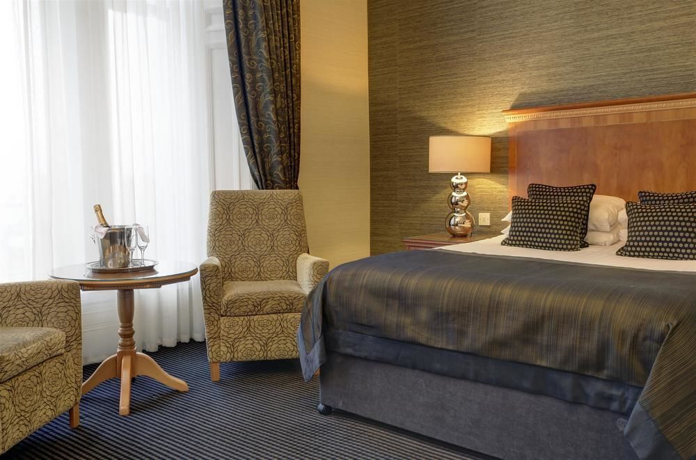 Best Western Garfield House Hotel Chryston Екстериор снимка