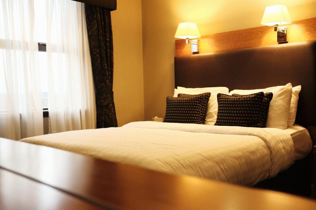 Best Western Garfield House Hotel Chryston Екстериор снимка