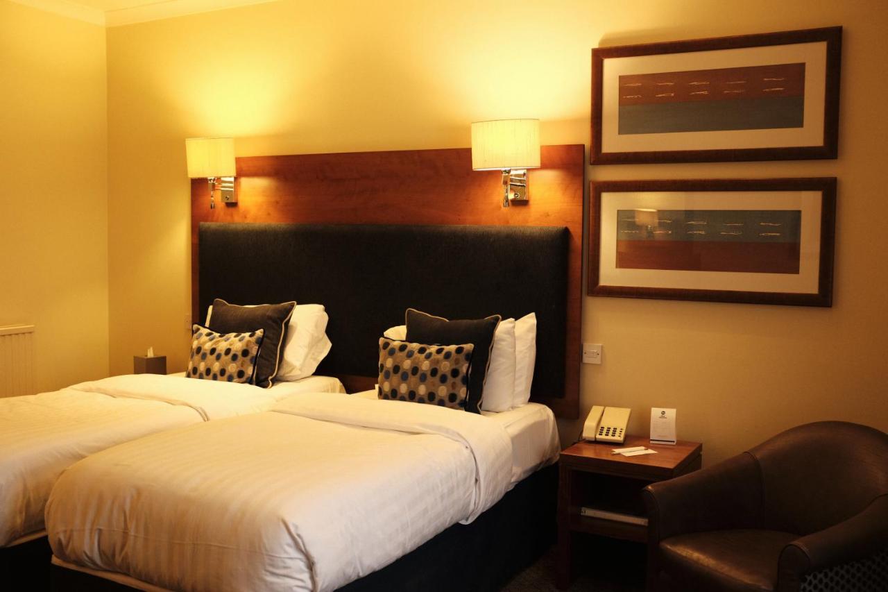 Best Western Garfield House Hotel Chryston Екстериор снимка